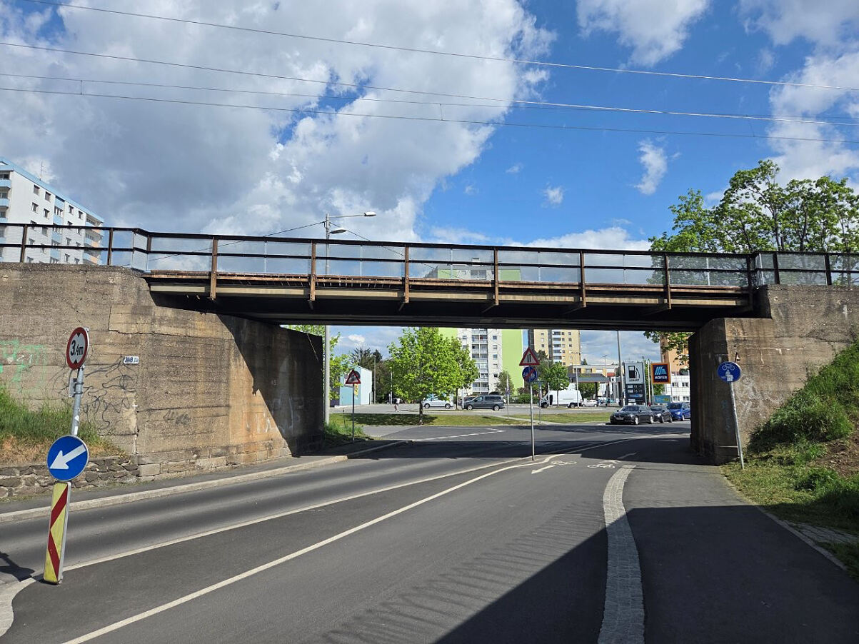 Eisenbahnbrücke Triesterstraße Graz