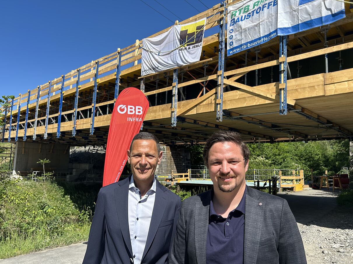 Neues Tragwerk der Brücke über den Werdenberger Binnenkanal