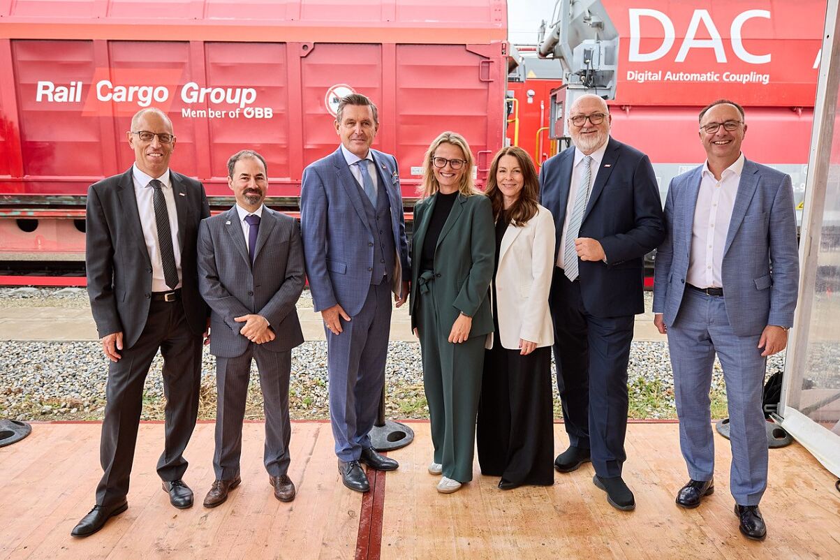 DAC Demonstration Train