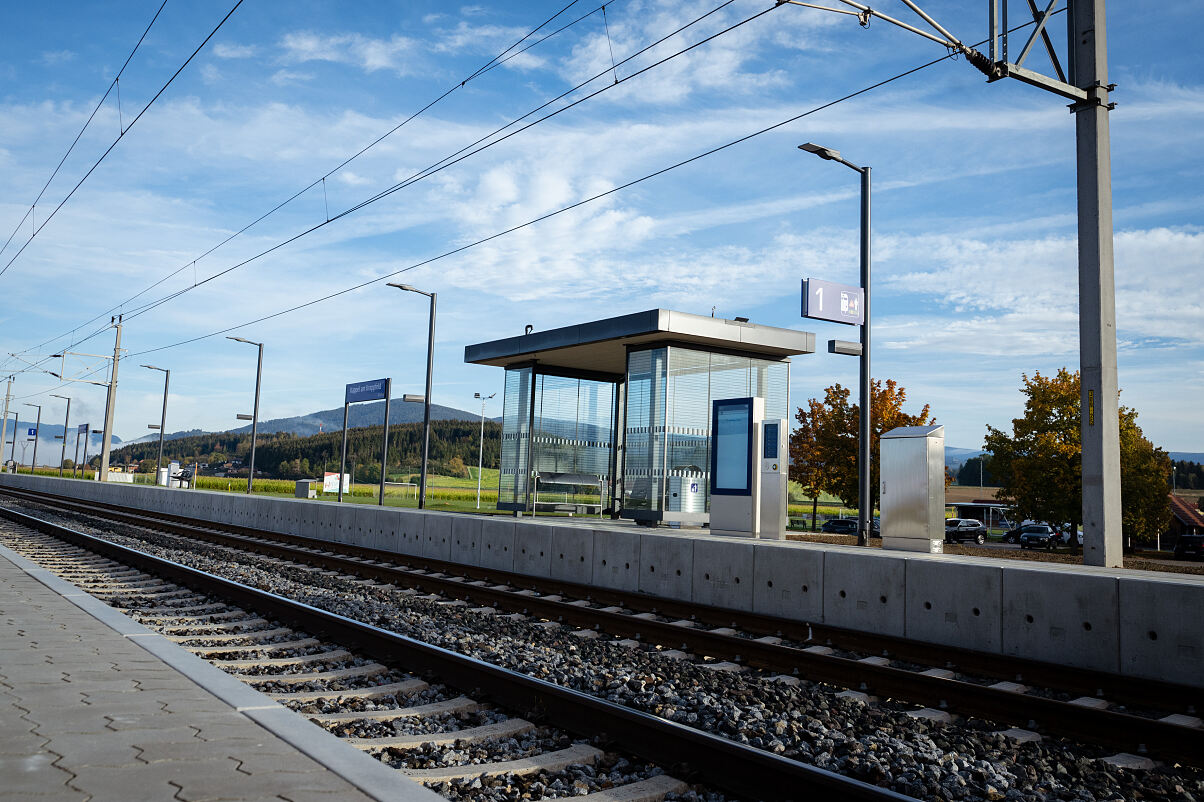 Fertigstellung Haltestelle Kappel am Krappfeld