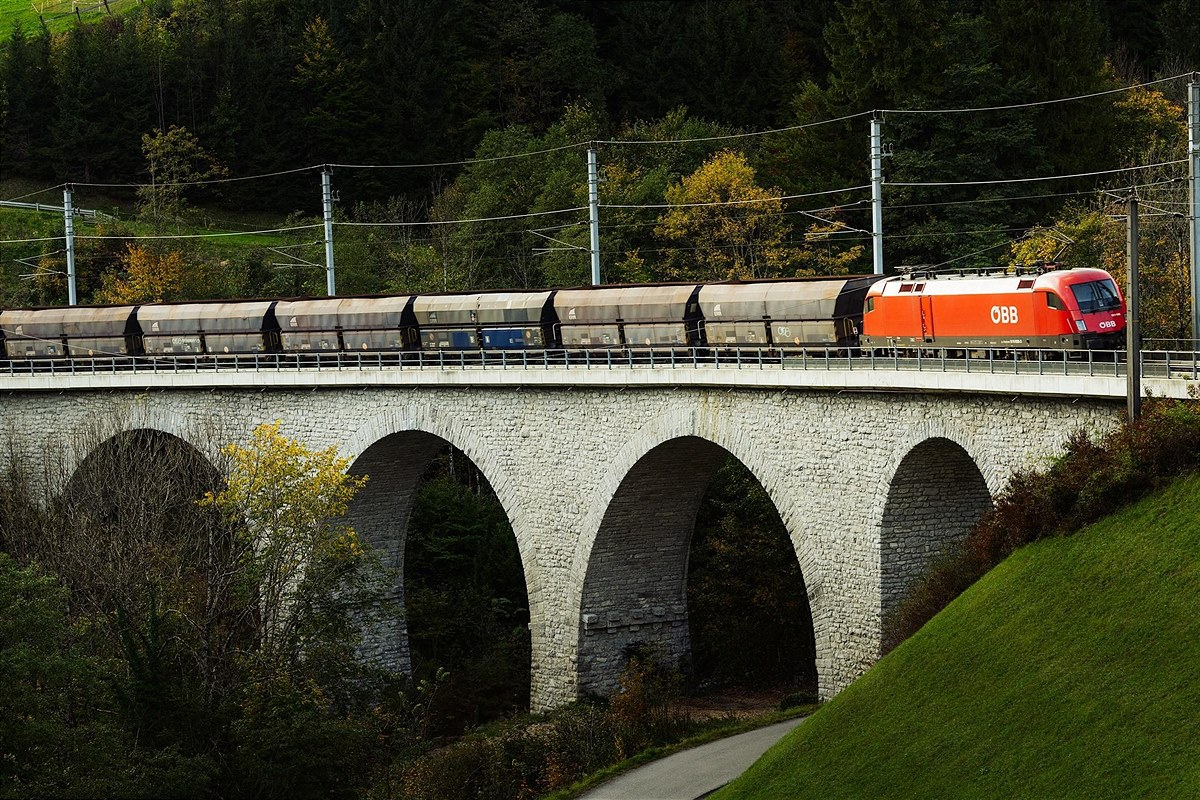 20210608_Gueterzug_Copyright-OeBB-David-Payr