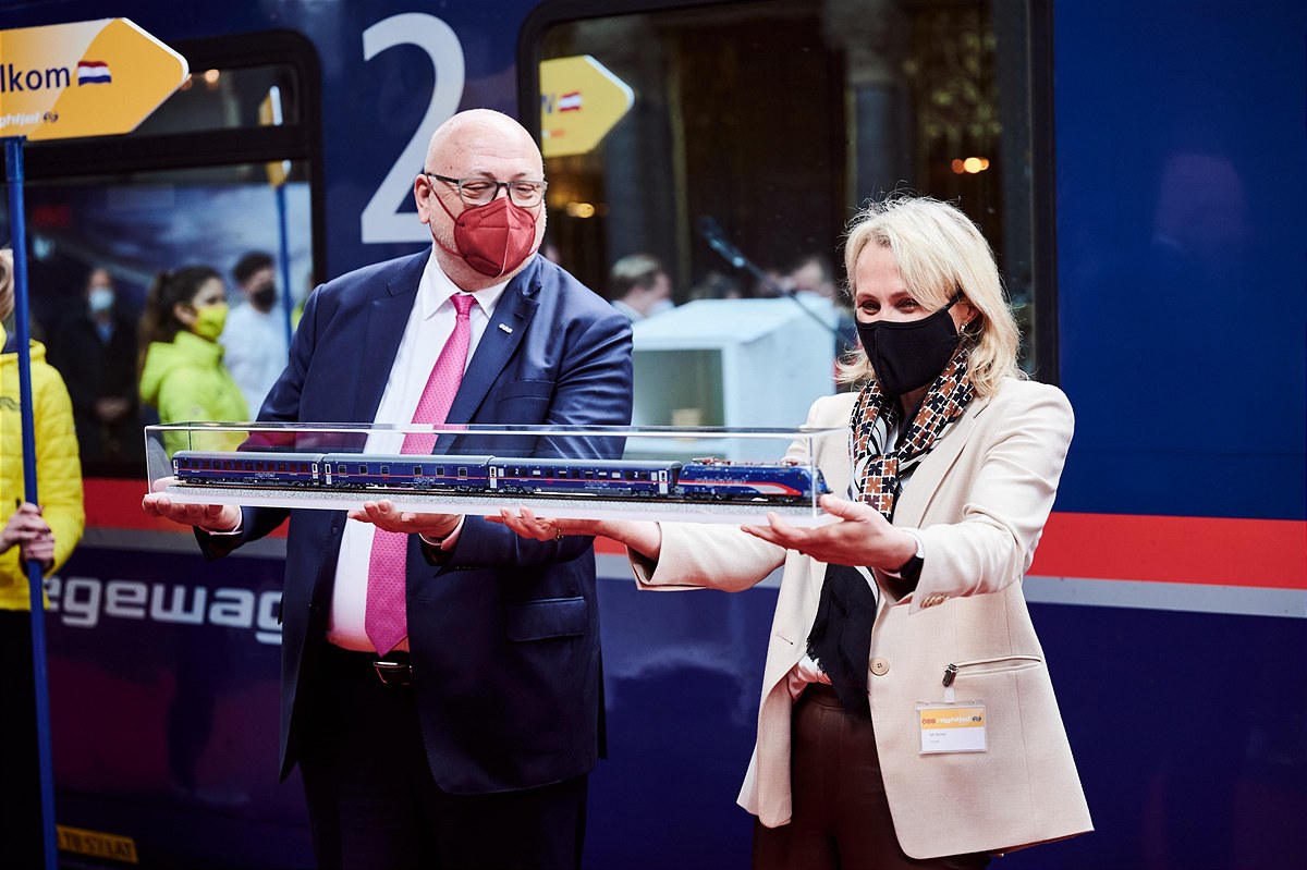 20210526_nightjet-Empfang-OEBB-CEO-Andeas-Matthae-NS-CEO-Marjan-Rintel-Amsterdam-Copyright-OEBB-Marek-Knopp-046
