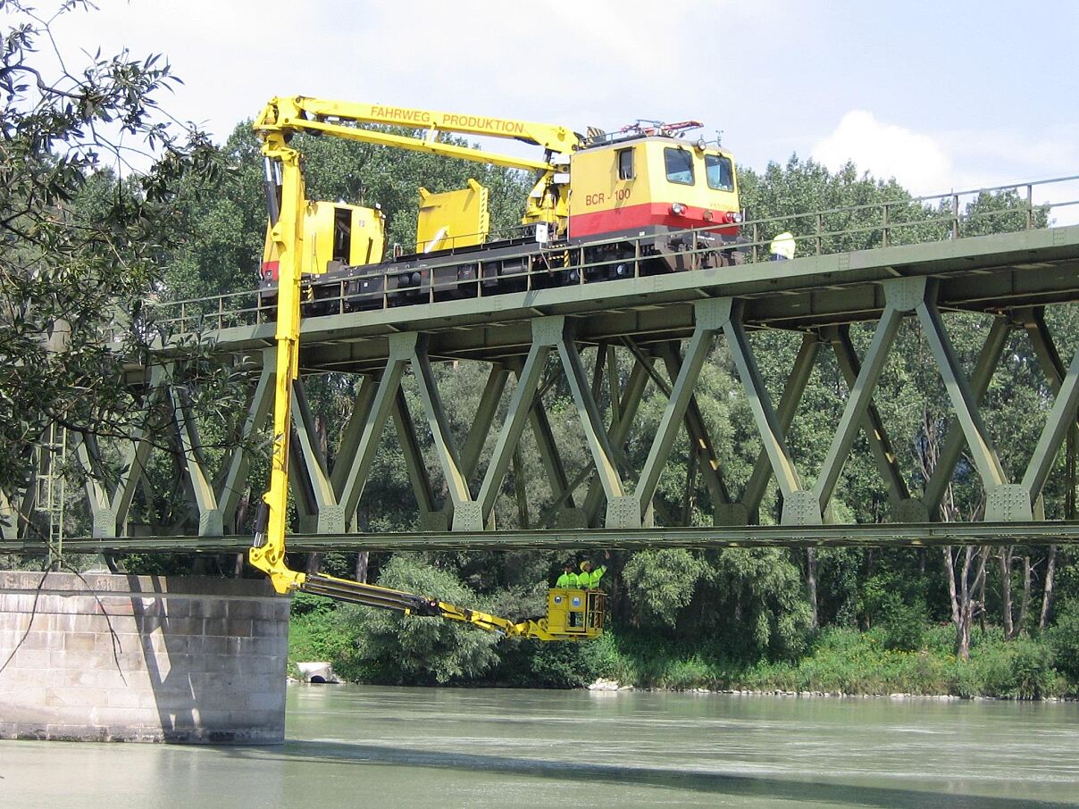 20210421_Brueckenuntersuchungsgeraet-c-OeBB-Bogensperger