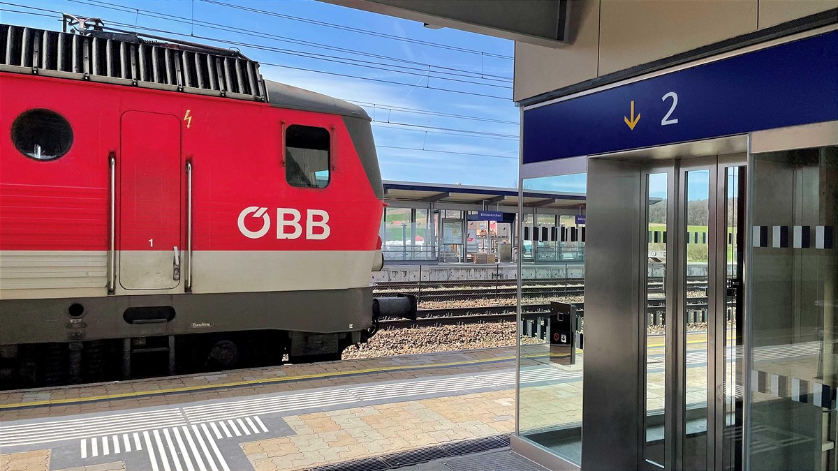 20210412_Boeheimkirchen-Bf.-Lift-3-c-OeBB,-Christian-Satzl