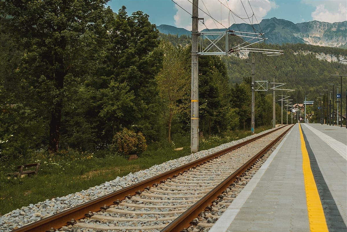 ÖBB - Bad Goisern (c)ÖBB_Wexplore_Productions   (19b)