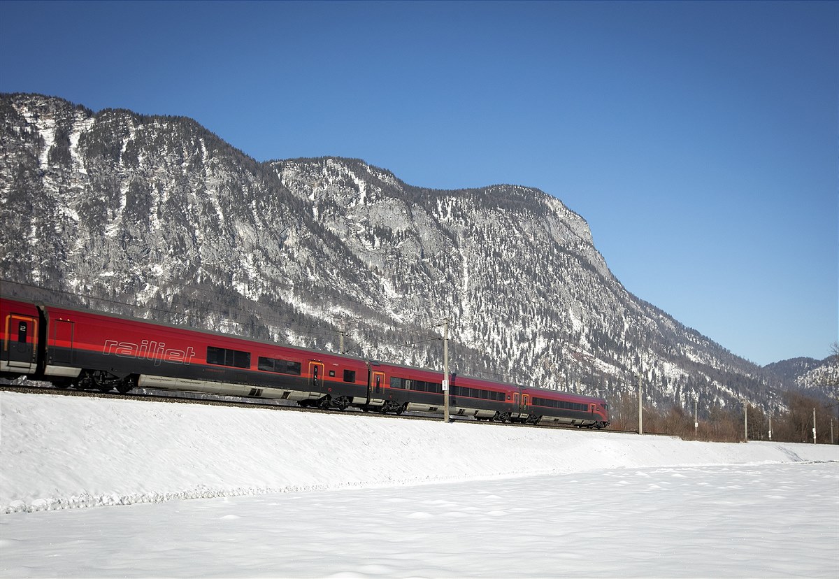 ÖBB Railjet, © ÖBB | Harald Eisenberger