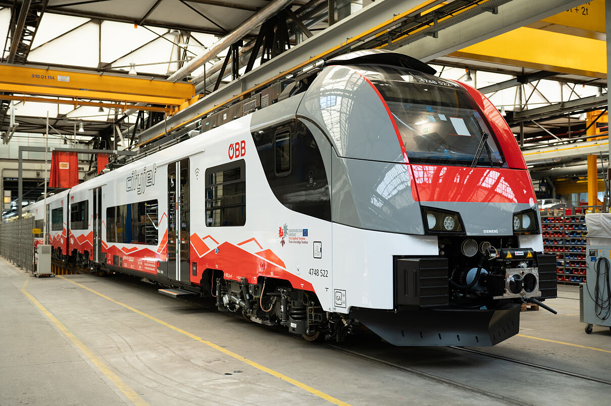 Neue Nahverkehrszüge für Tirol 