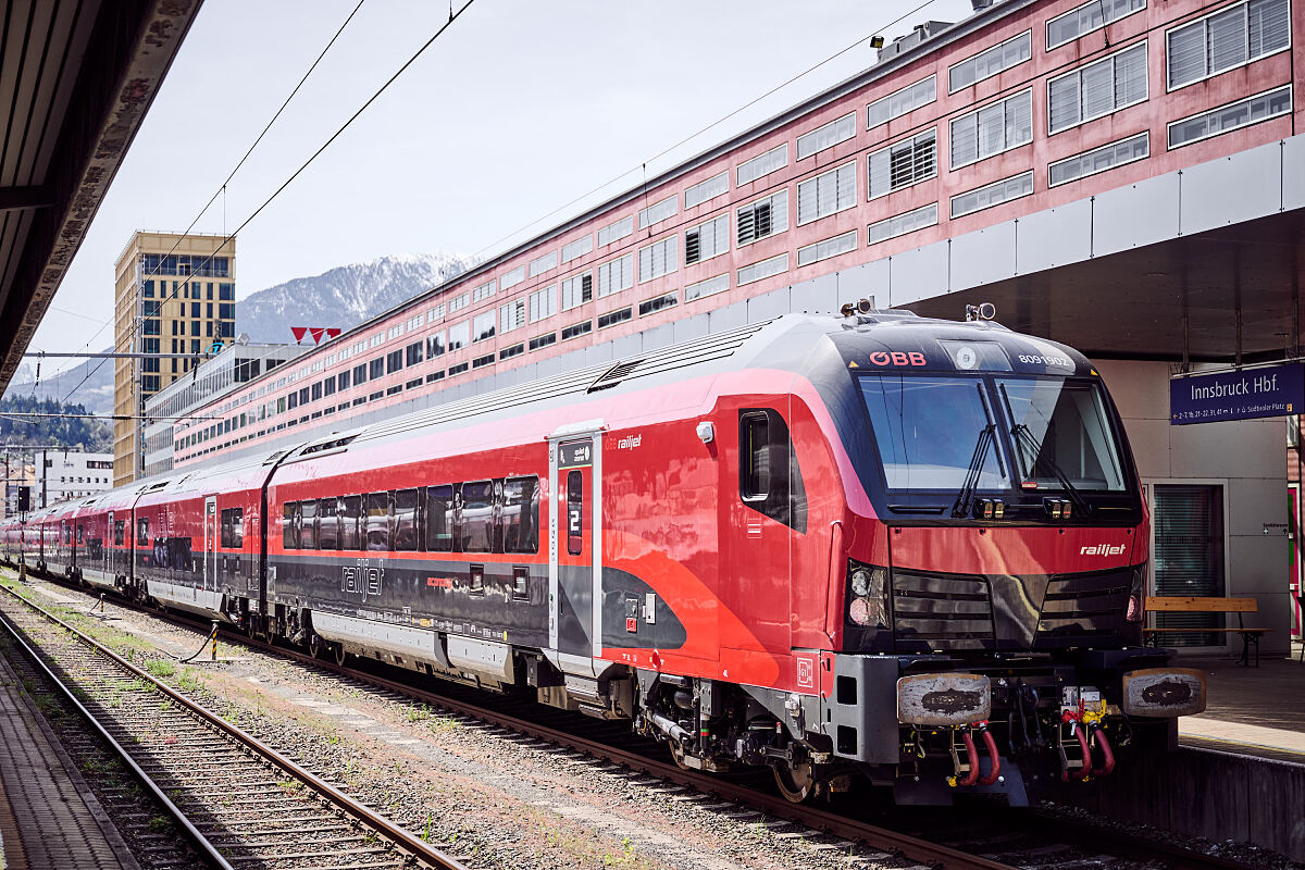 Premierenfahrt Railjet neue Generation - Innsbruck
