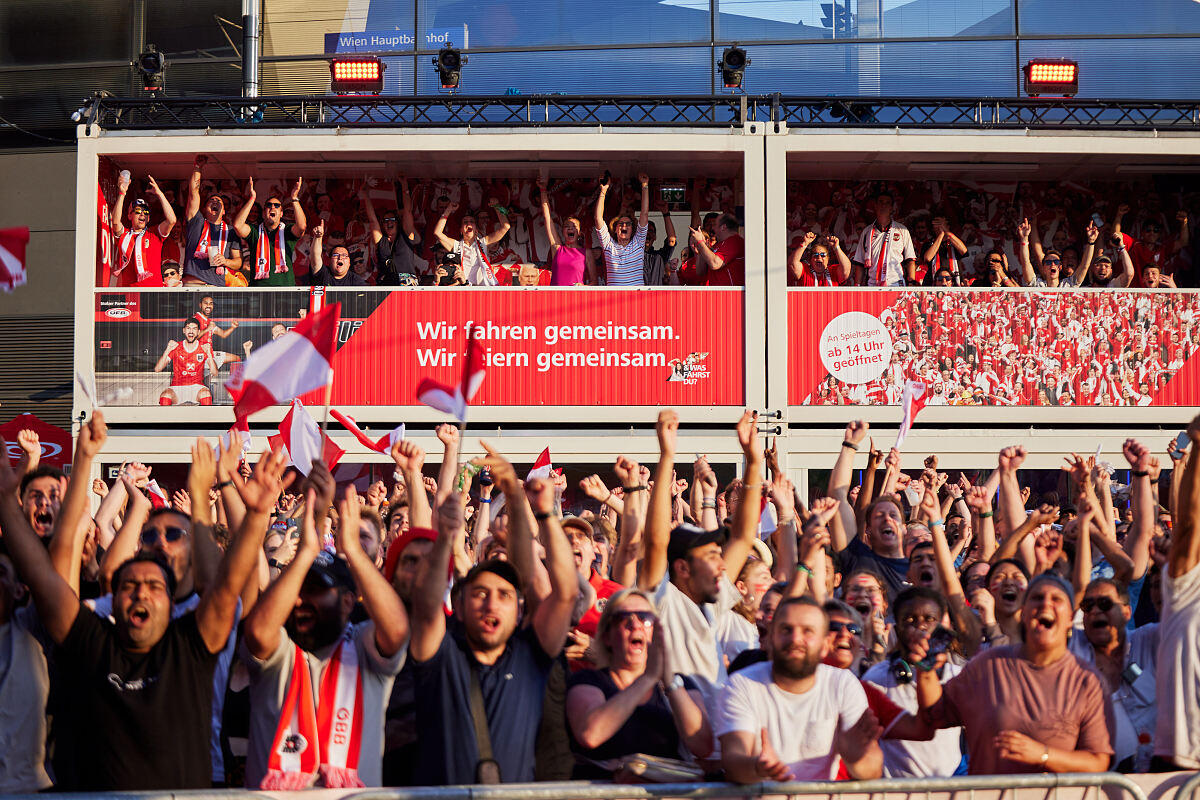 ÖBB Public Viewing 