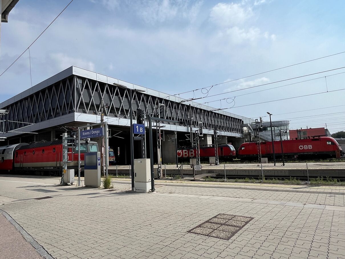 Parkdeck Bf. Krems Ansicht Nordwest