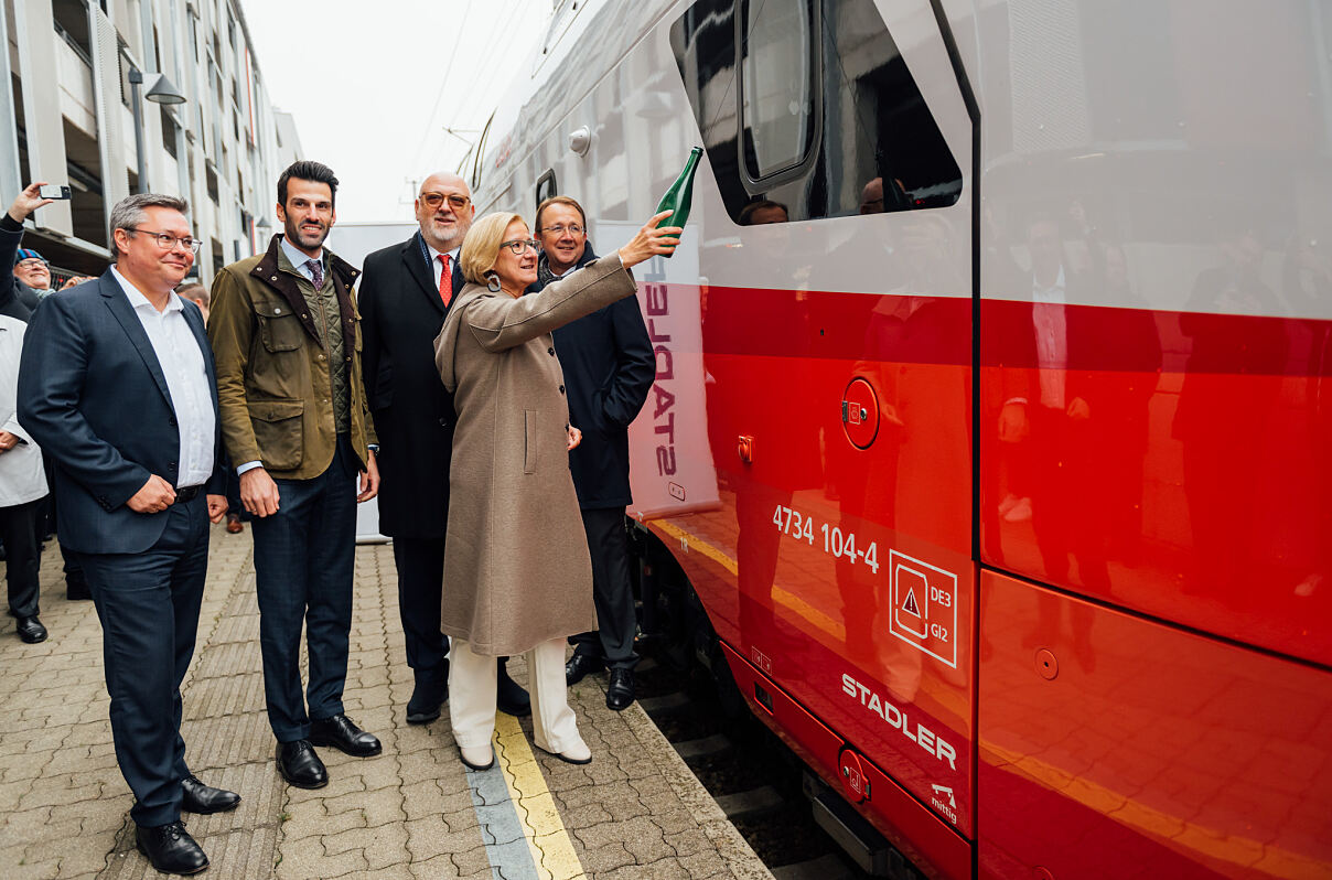 St. Pölten: Österreichpremiere ÖBB Cityjet Doppelstock neu