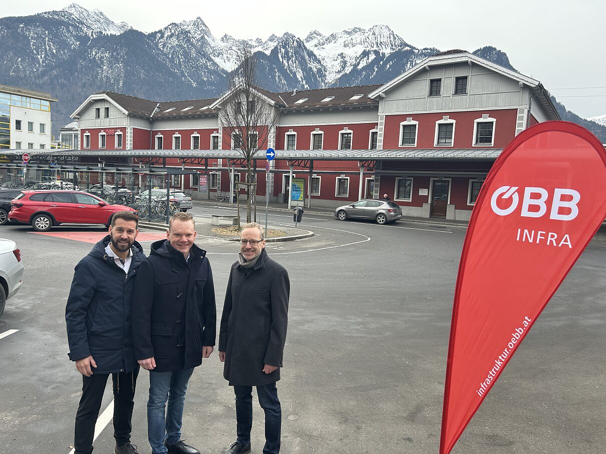 Neugestaltung Vorplatz Bahnhof Bludenz