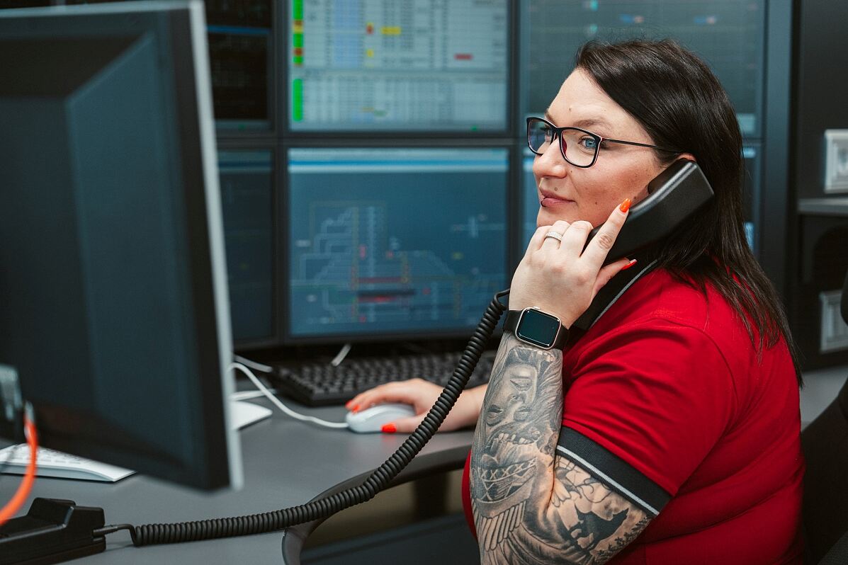 Fahrdienstleiterin (c) oebb_Lukas Leonte