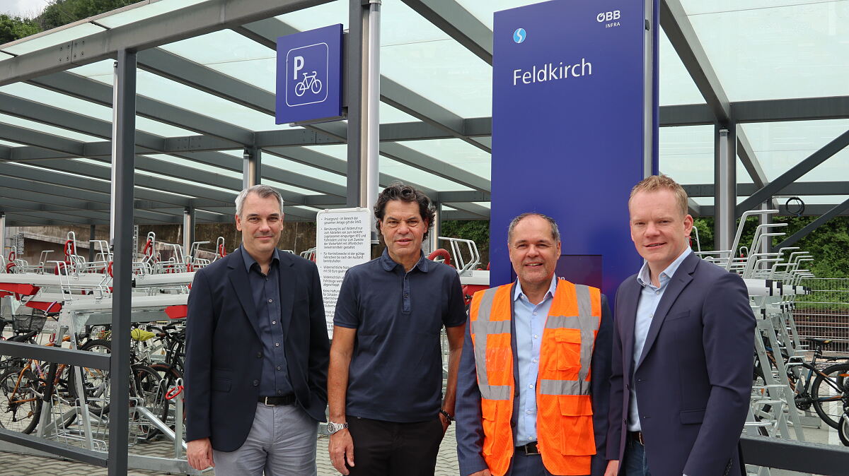 Mehr Platz für Fahrräder am Bahnhof Feldkirch