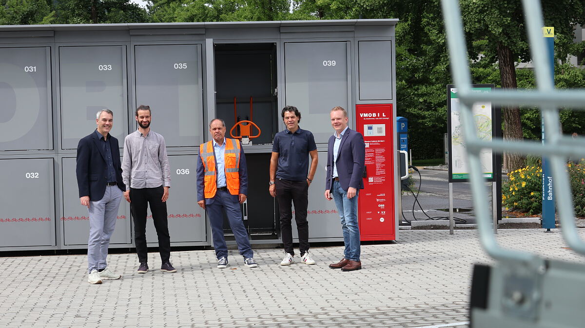 Mehr Platz für Fahrräder am Bahnhof Feldkirch
