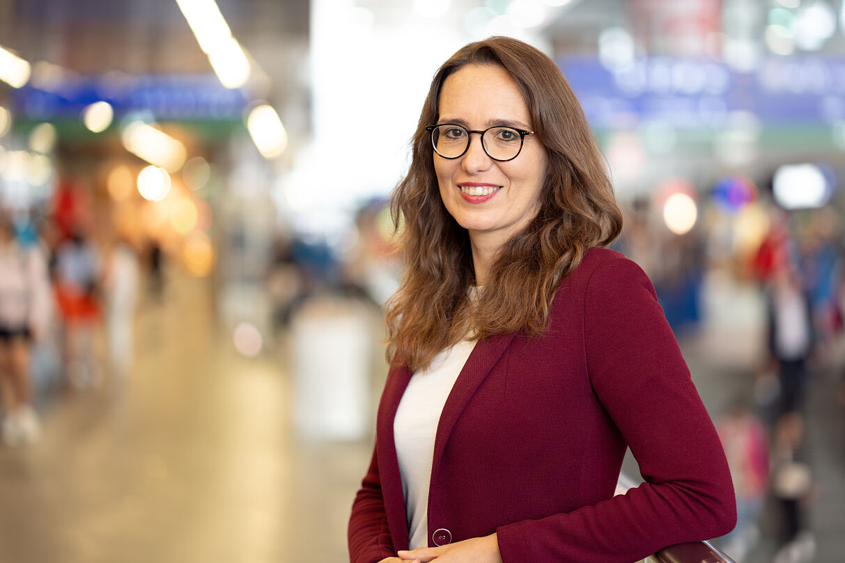 Michaela Weixelbaum (c) ÖBB Beatrix Bender