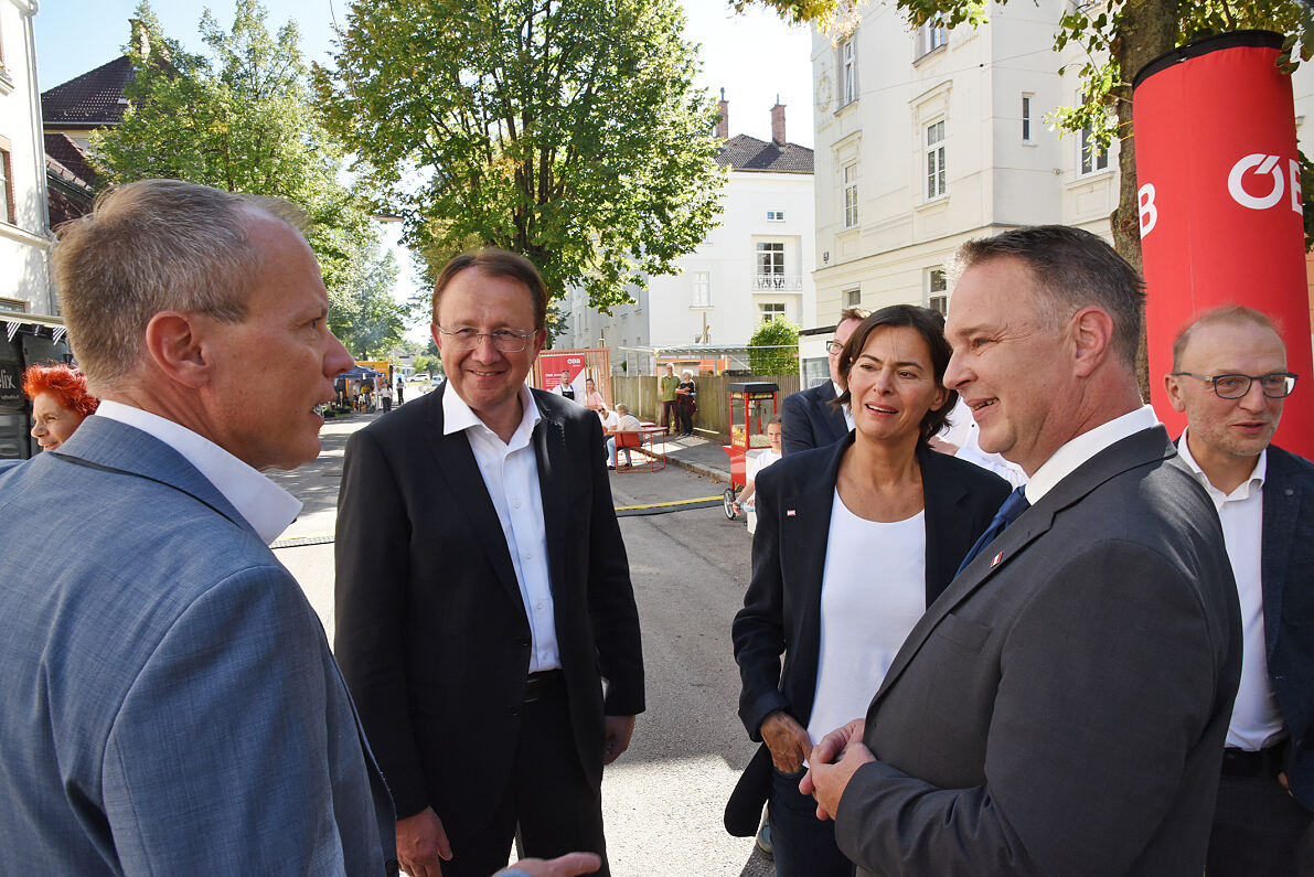 ÖBB präsentieren innovatives Wohnhaussanierungsprojekt