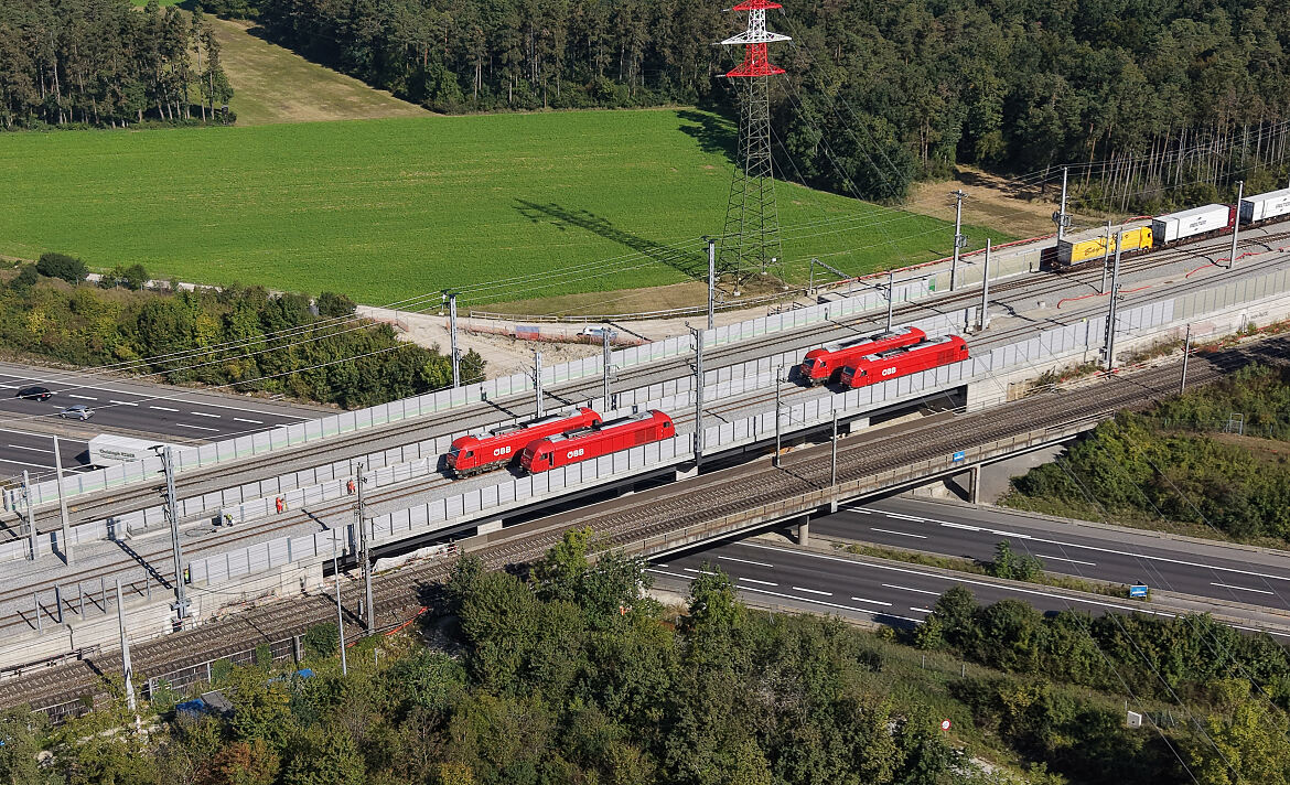 Probebelastung Brücke über A25
