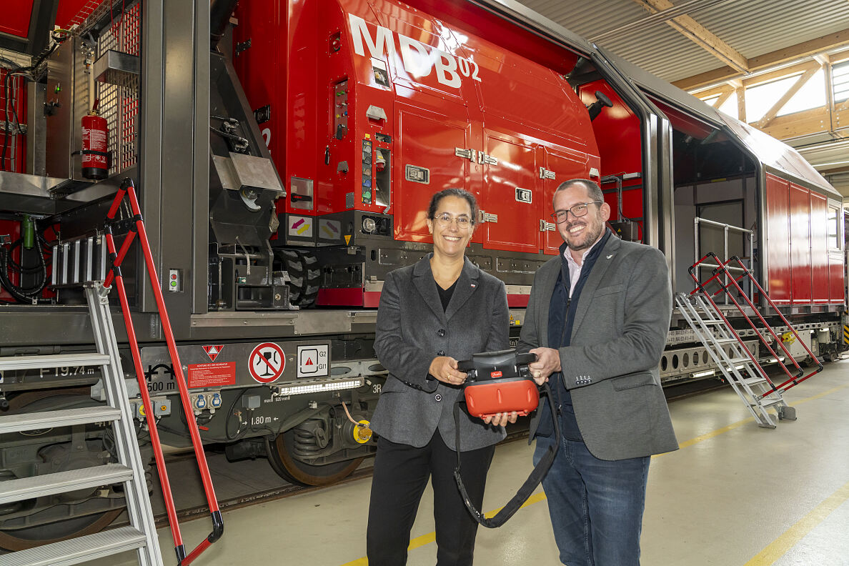 MDB02-Box_Engel_Scheibe1_c_OEBB_Chris Zenz