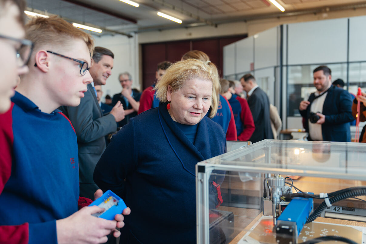 FBM Schumann_Lehrlinge_PK_c_OEBB_Leonte