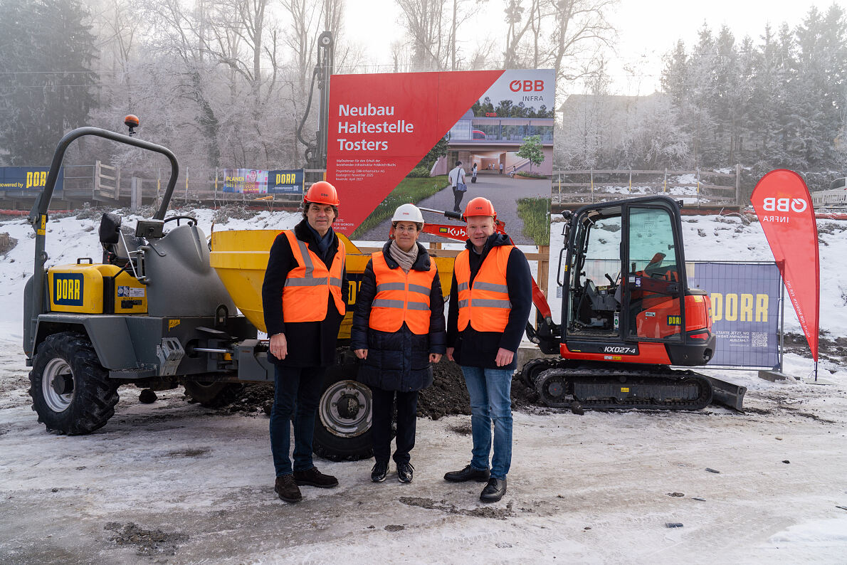 Spatenstich für neue Haltestelle Tosters 