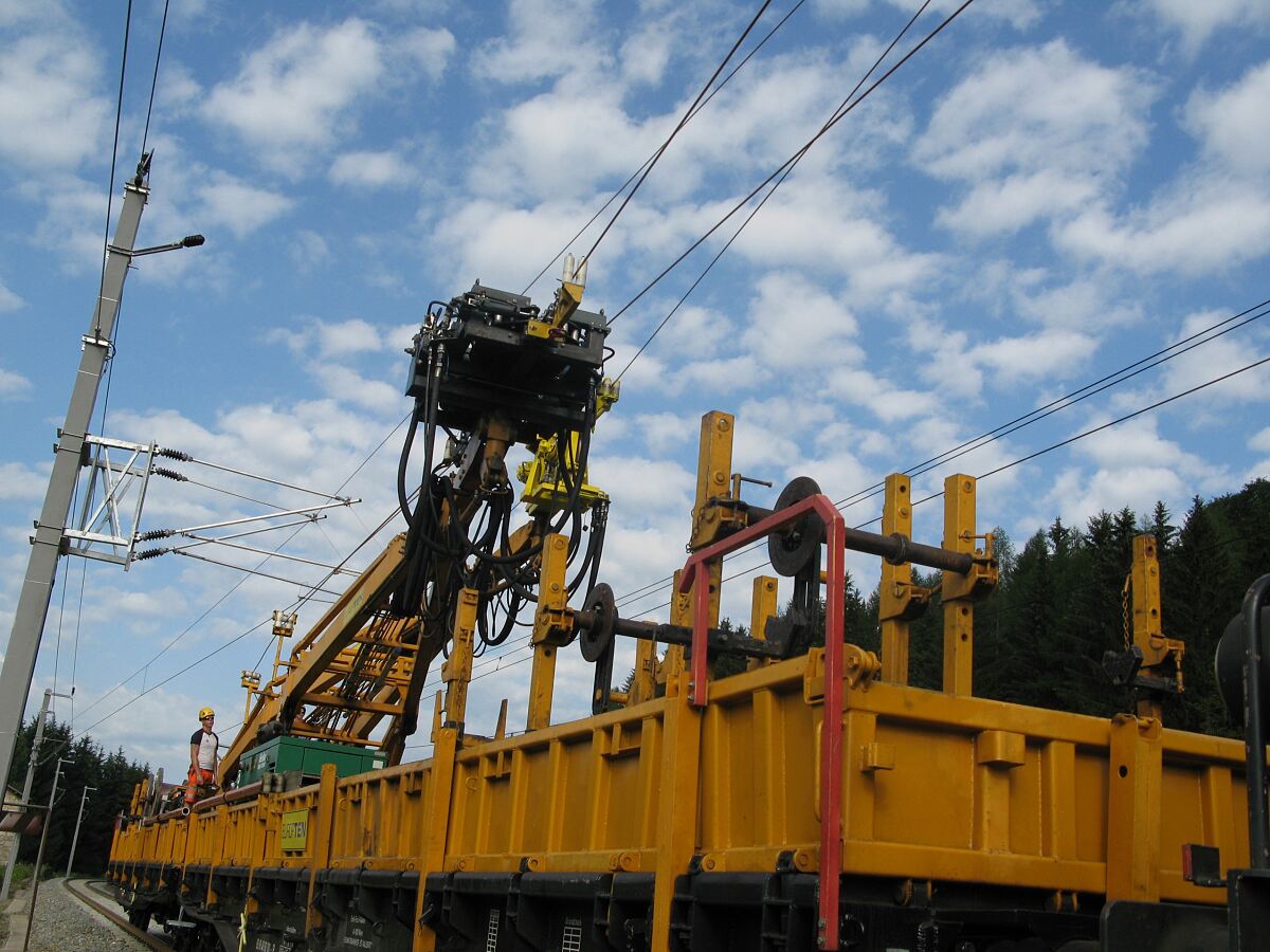 Oberleitungsarbeiten