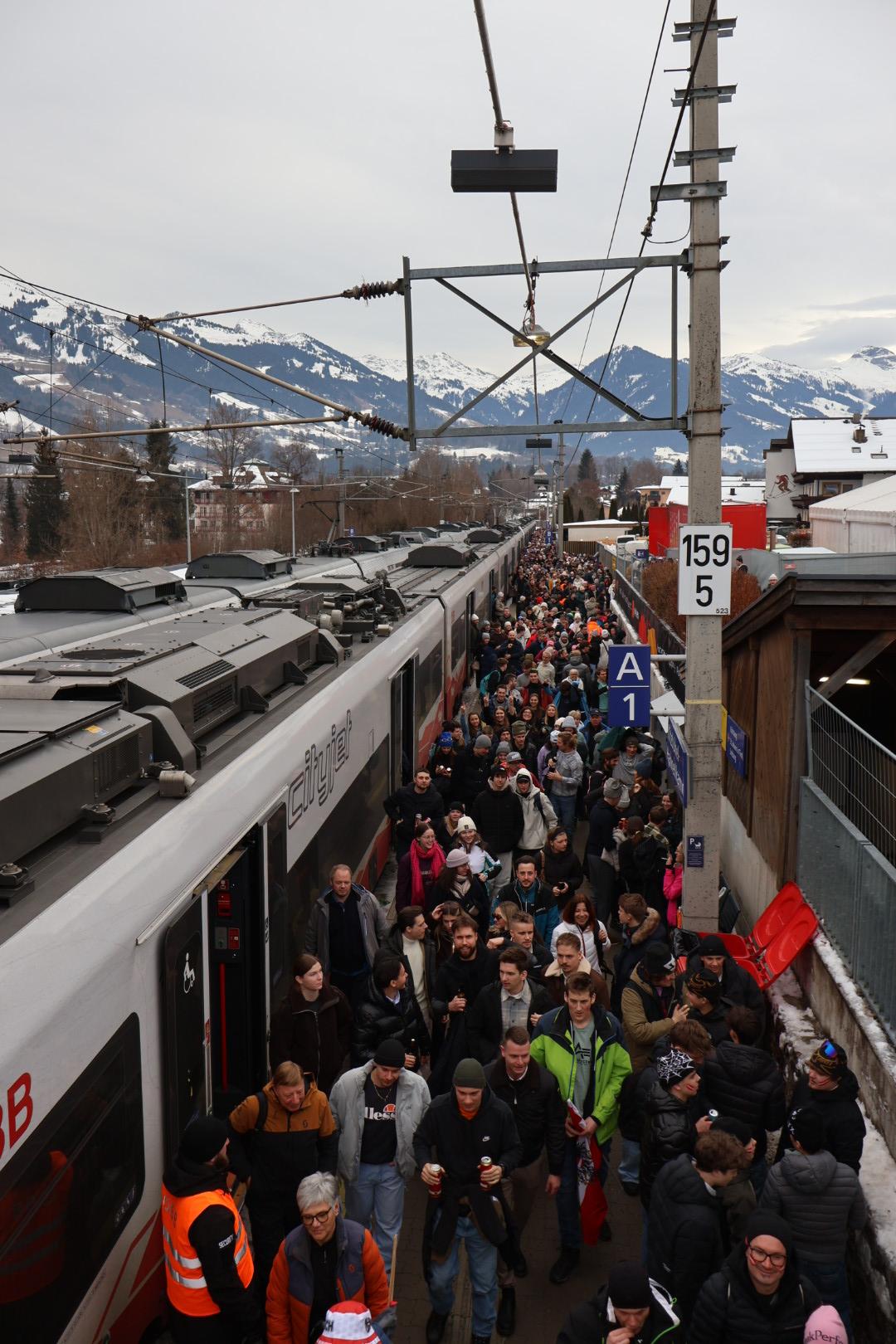 Erfolgreiche ÖBB-Bilanz zum Hahnenkammwochenende
